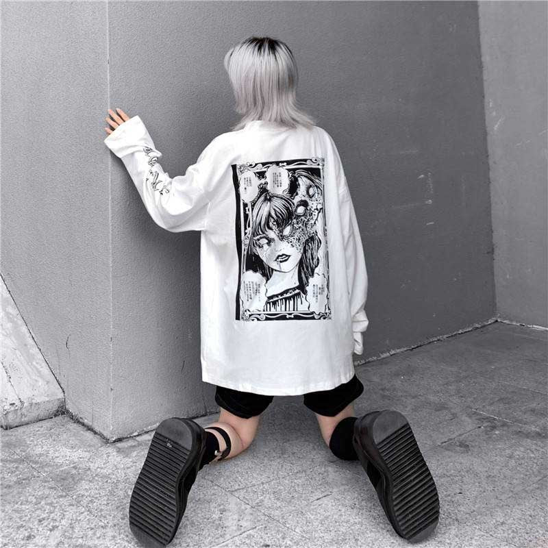 "Tomie" Long-sleeve shirt